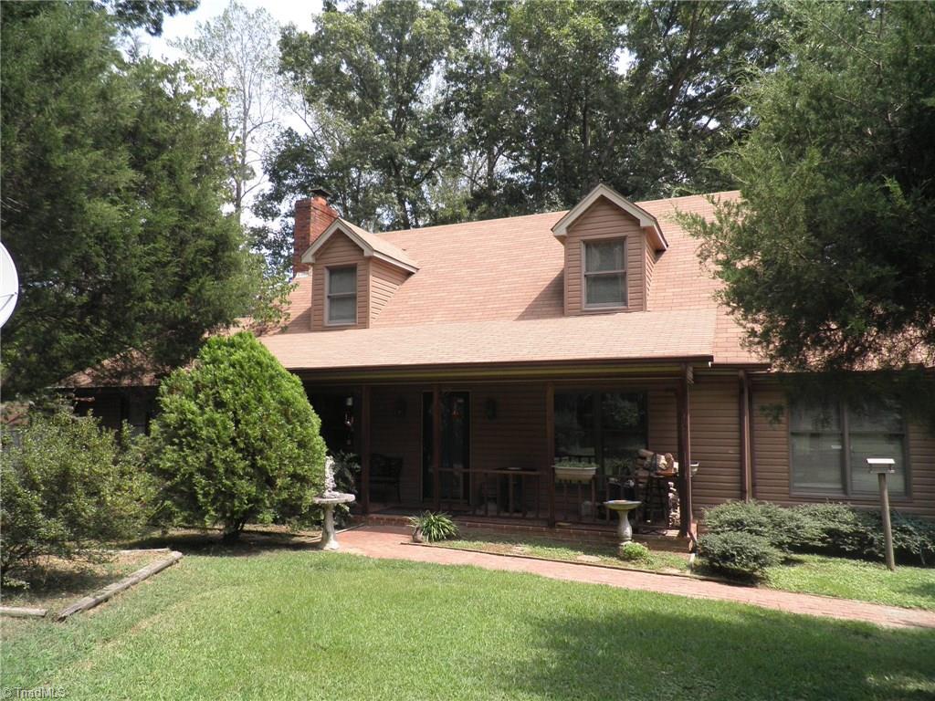 4698 Deaton Road Trinity, NC 27370 - Photo 3 of 27
