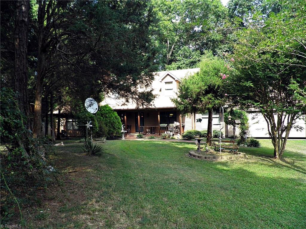 4698 Deaton Road Trinity, NC 27370 - Photo 21 of 27 Front of house from driveway