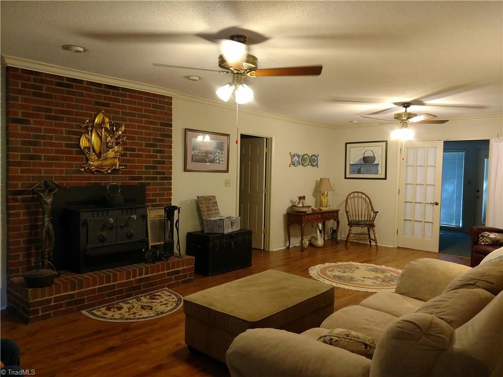 4698 Deaton Road Trinity, NC 27370 - Photo 4 of 27