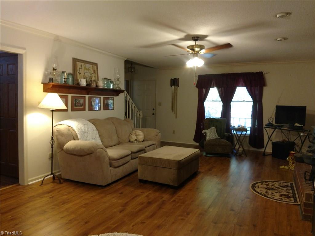 4698 Deaton Road Trinity, NC 27370 - Photo 7 of 27