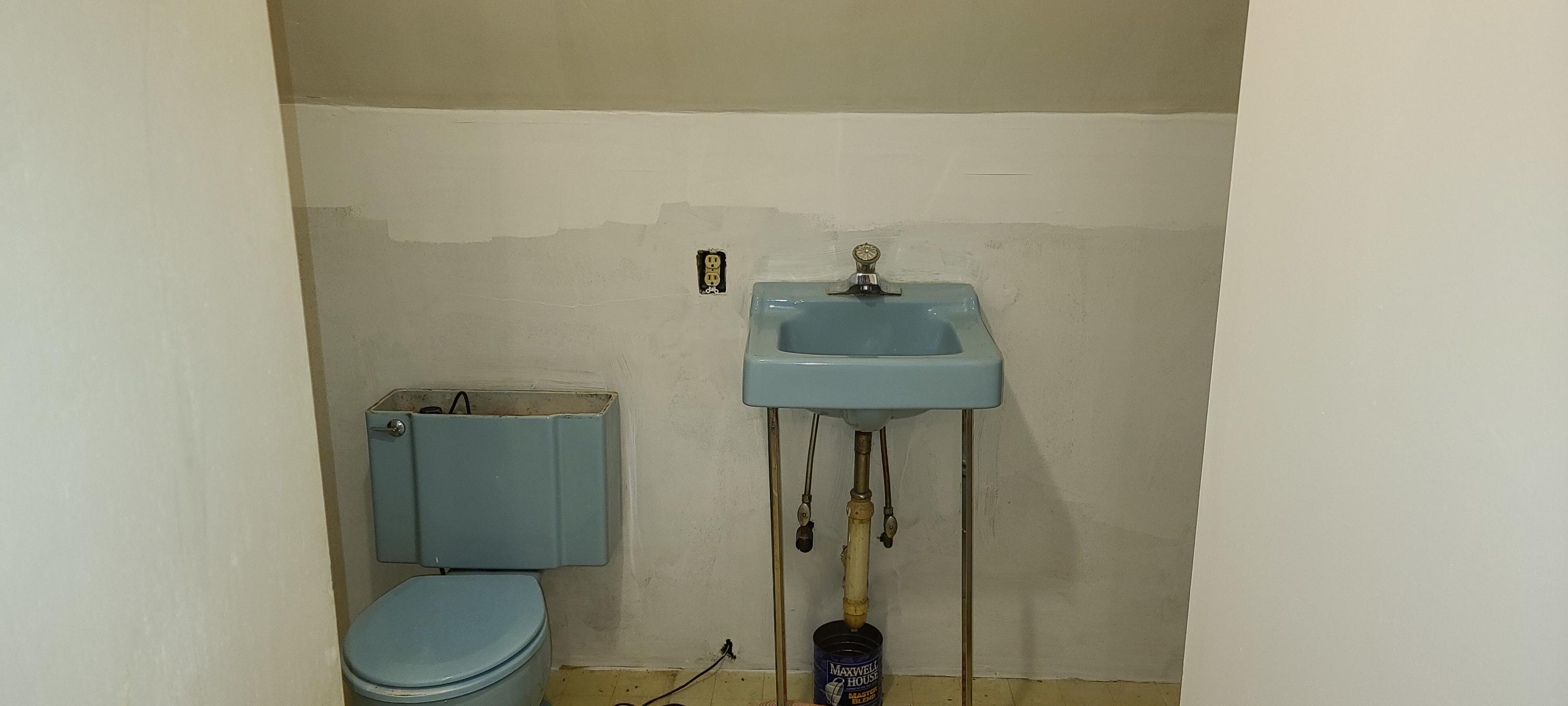 190 River Road Marstons Mills, MA 02648 - Photo 20 of 29 a bathroom with a toilet sink and shower