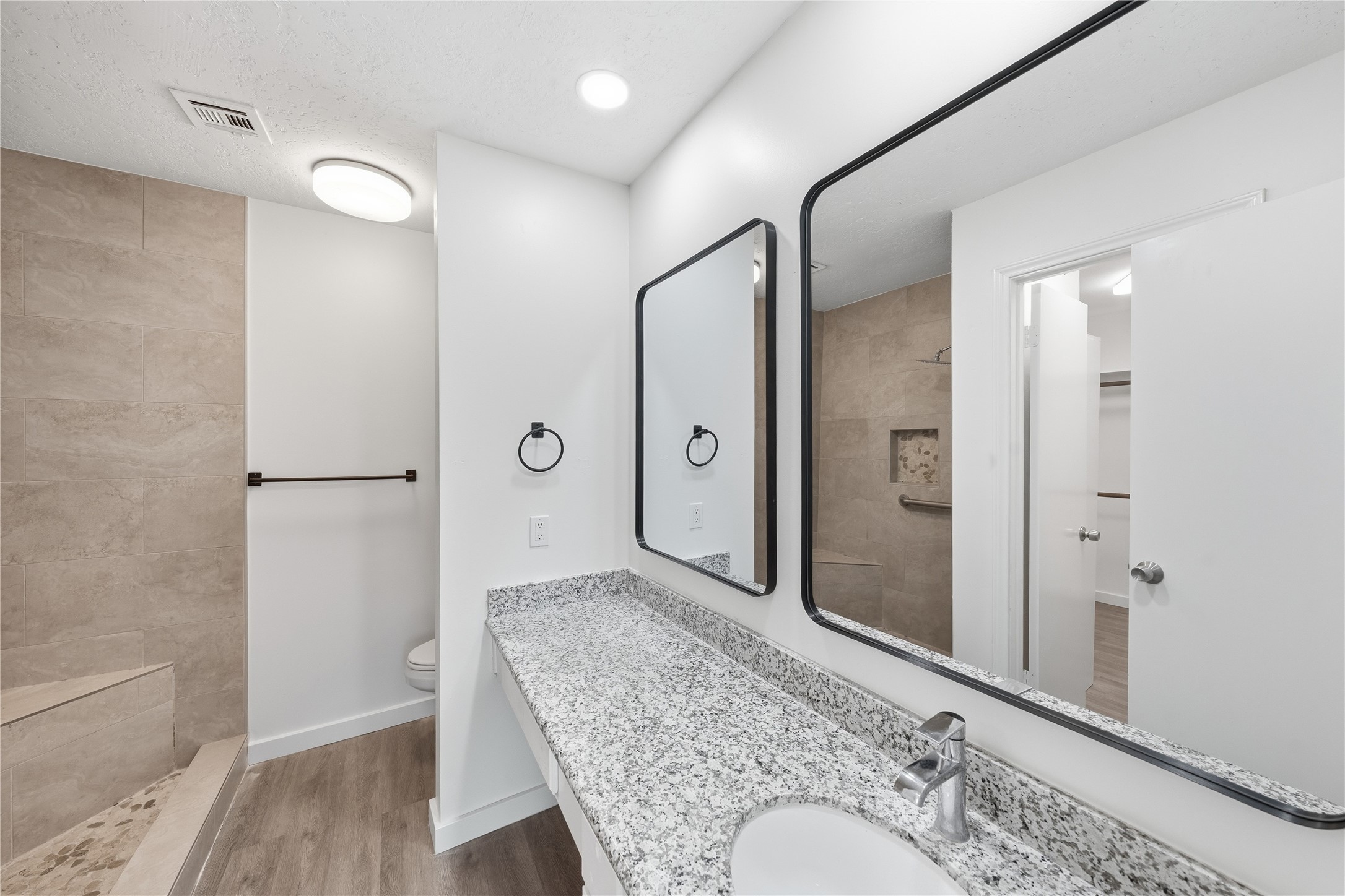 2303 Keyhole Lane Houston, TX 77084 - Photo 13 of 30 primary en suite bathroom