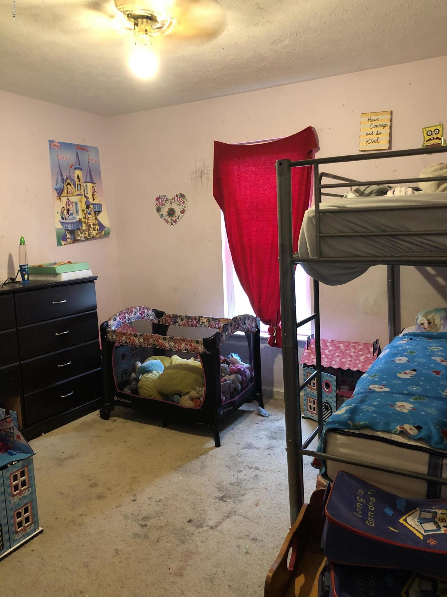 2341 East Boiling Spring Road Southport, NC 28461 - Photo 6 of 10 5EFEAFAA-09BD-4512-8988-24CE66810BC6