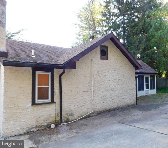 71 Klapperthal Road Reading, PA 19606 - Photo 14 of 39