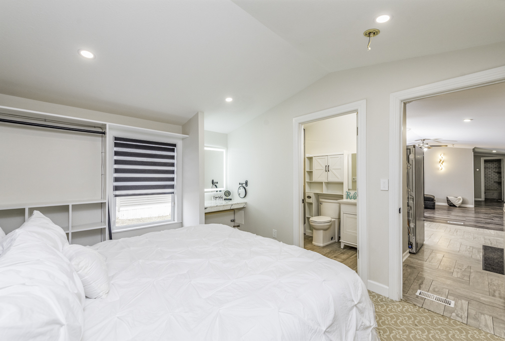 38569 North Sheridan Road, Unit 512 Beach Park, IL 60087 - Photo 14 of 24