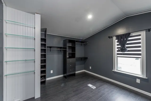 $67,000 | 38569 North Sheridan Road, Unit 512, Beach Park, IL 60087