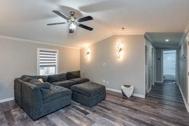 $67,000 | 38569 North Sheridan Road, Unit 512, Beach Park, IL 60087