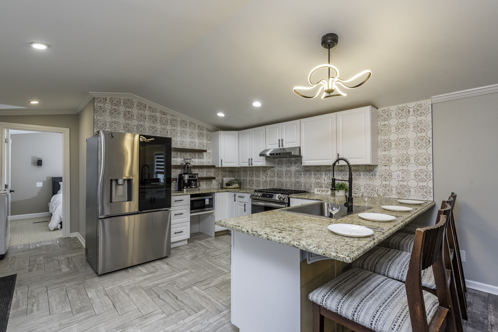 38569 North Sheridan Road, Unit 512 Beach Park, IL 60087 - Photo 9 of 24