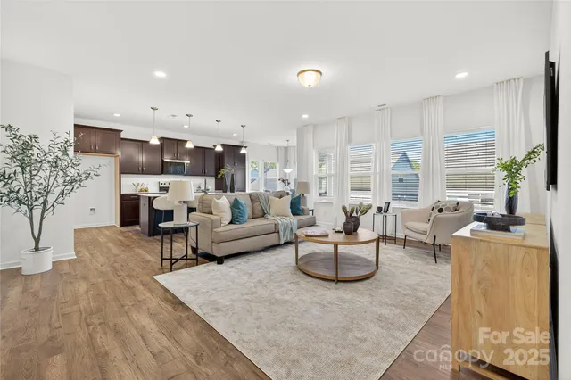 $442,400 | 44010 Donald Ross Drive, Unit 1028, Lancaster, SC 29720