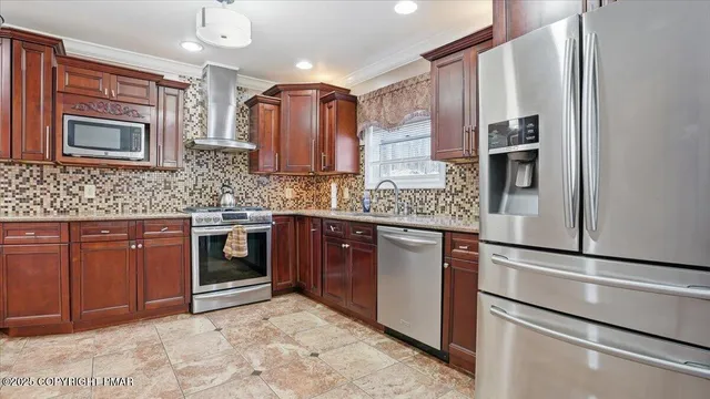 $537,000 | 164 Reunion Ridge, East Stroudsburg, PA 18301