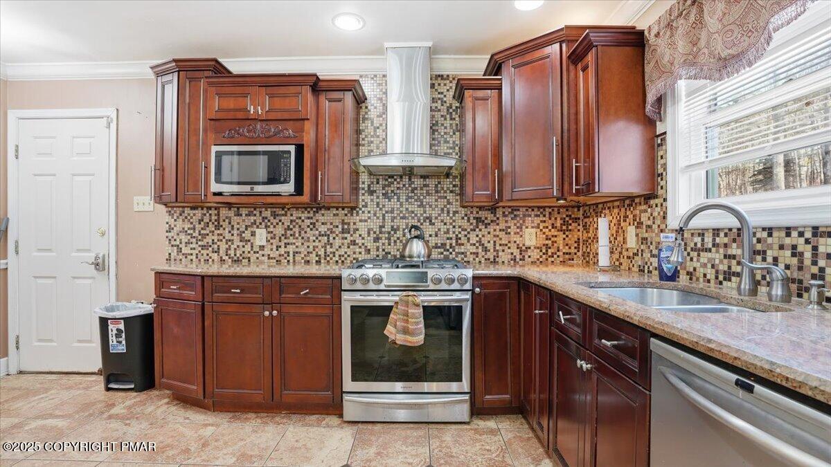 164 Reunion Ridge East Stroudsburg, PA 18301 - Photo 35 of 85 041-044_Photo Dec 16 2025, 9 40 22 AM (1