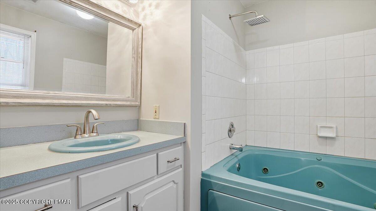 164 Reunion Ridge East Stroudsburg, PA 18301 - Photo 52 of 85 061-064_Photo Dec 16 2025, 9 52 38 AM