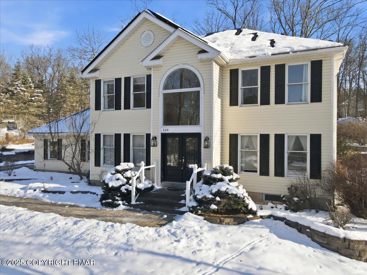 164 Reunion Ridge East Stroudsburg, PA 18301 - Photo 10 of 85 011-011_Photo Dec 16 2025, 9 33 03 AM