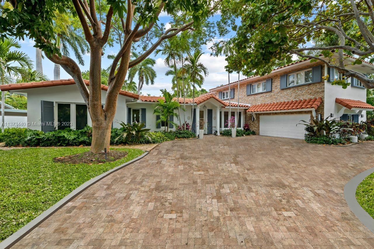 1401 South Ocean Drive Fort Lauderdale, FL 33316 - Photo 2 of 26 a view of house with a yard