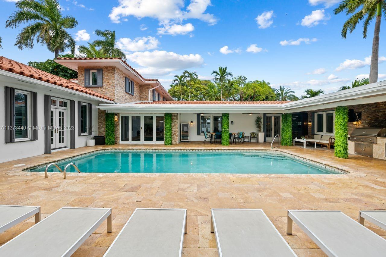 1401 South Ocean Drive Fort Lauderdale, FL 33316 - Photo 9 of 26 a view of house with a swimming pool
