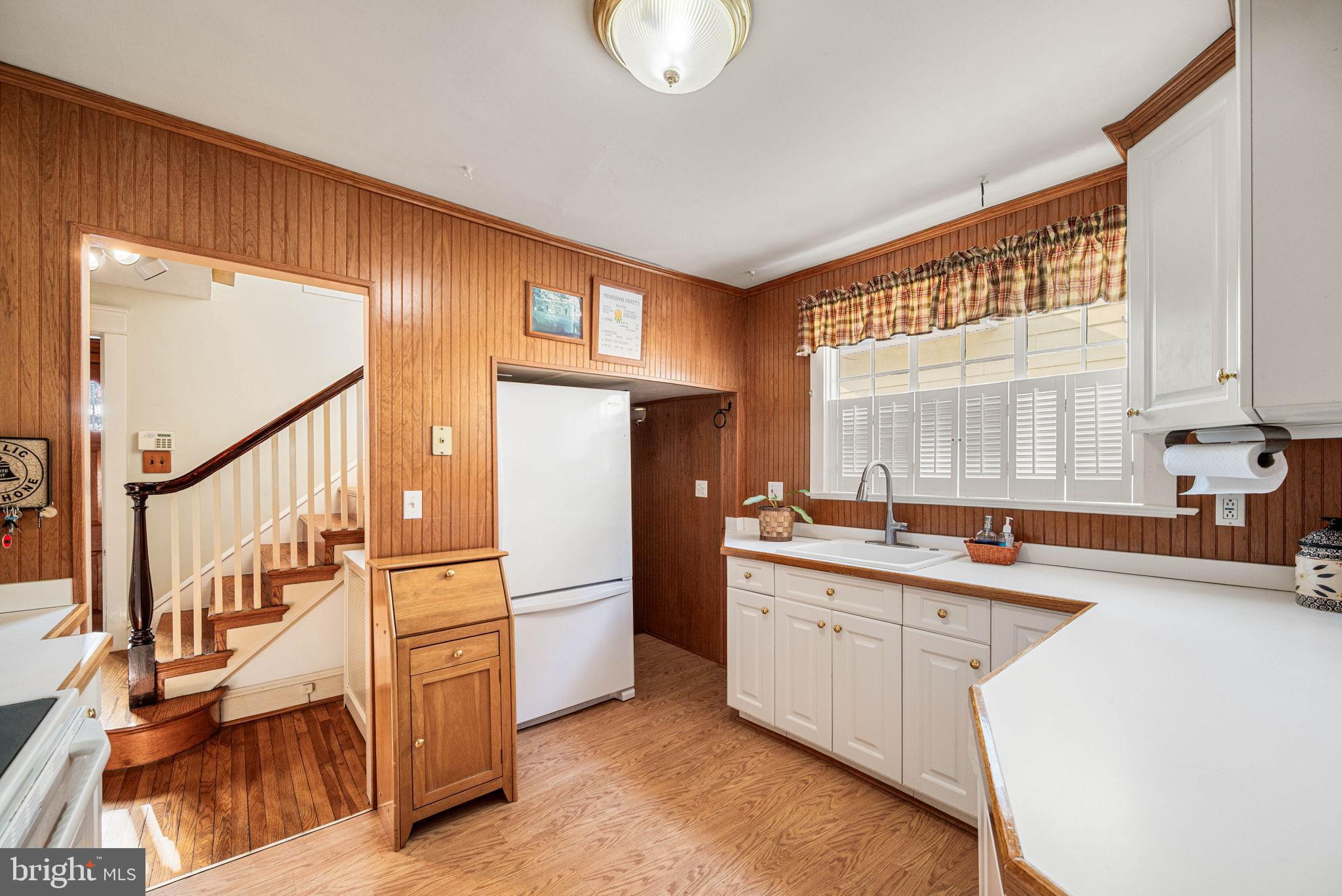 405 Tasker Street Ridley Park, PA 19078 - Photo 7 of 24 Kitchen