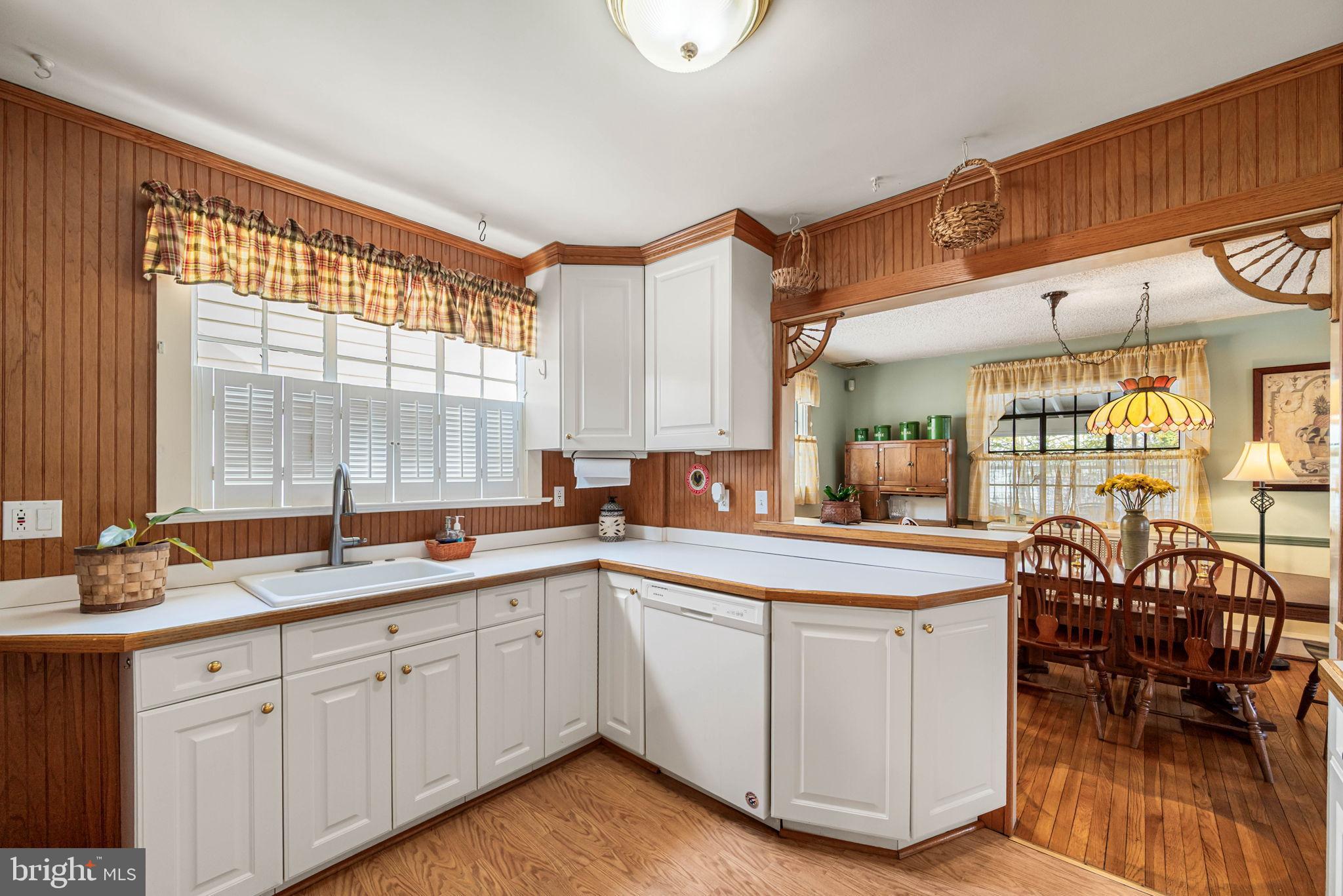 405 Tasker Street Ridley Park, PA 19078 - Photo 9 of 24 Kitchen