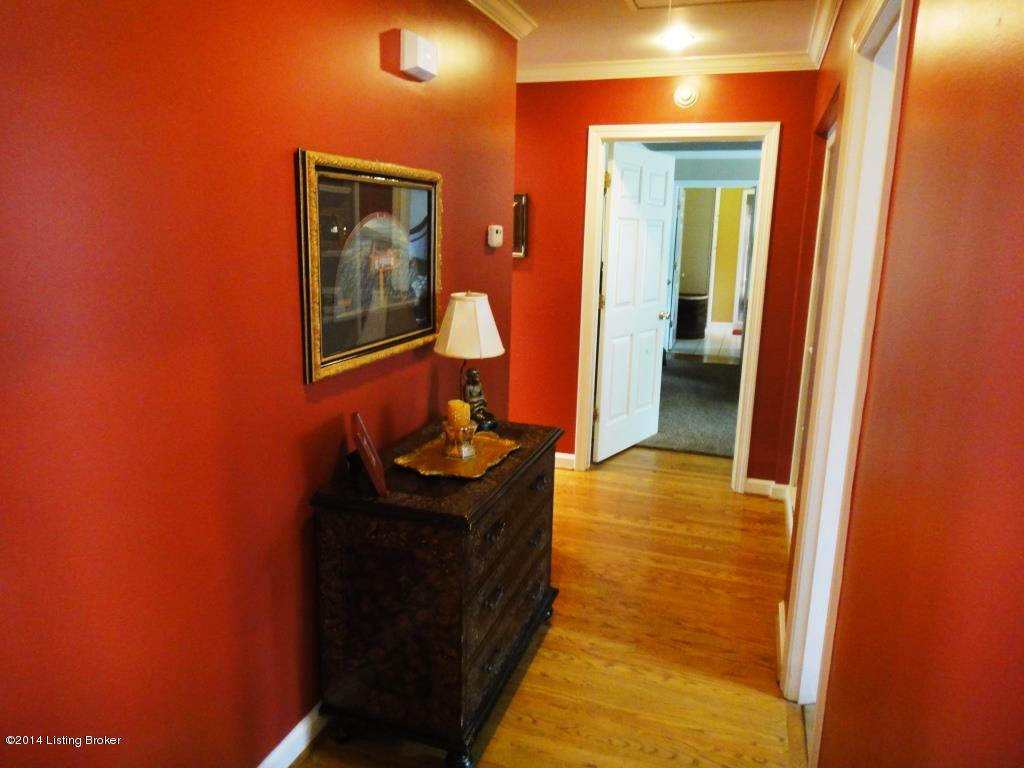 505 Brandon Road Louisville, KY 40207 - Photo 11 of 40 3