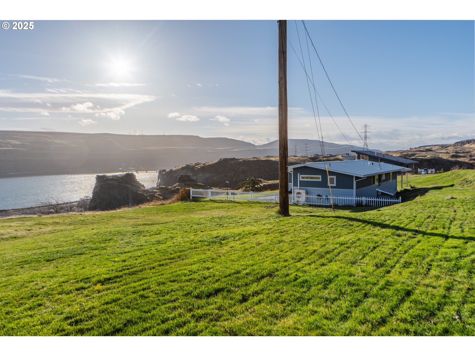 350 Bluff Road Wishram, WA 98673 - Photo 9 of 36 a view of a lake with a ocean view
