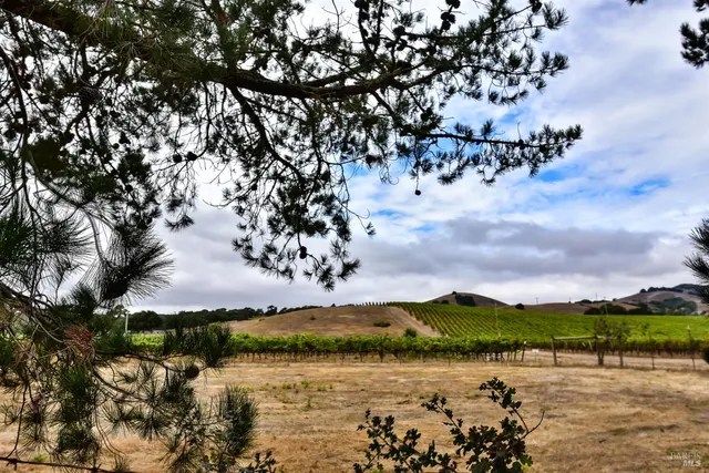 $830,000 | 20772 Temelec Drive, Sonoma, CA 95476