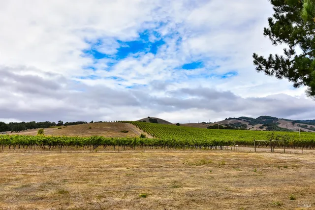 $830,000 | 20772 Temelec Drive, Sonoma, CA 95476