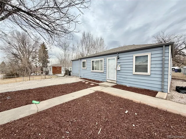 $1,995 | 700 Perry Street, Denver, CO 80204