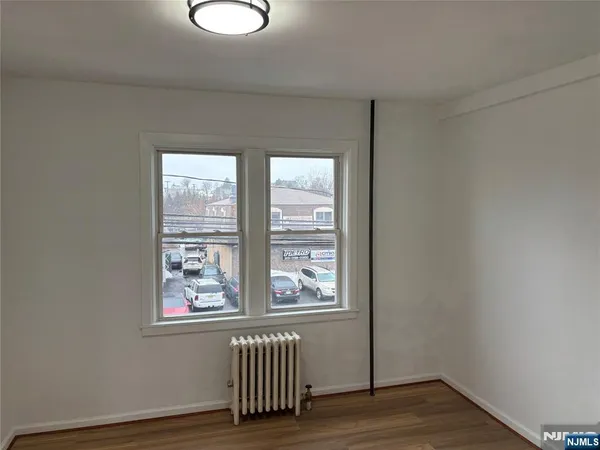 $2,850 | 334 Midland Avenue, Saddle Brook, NJ 07663
