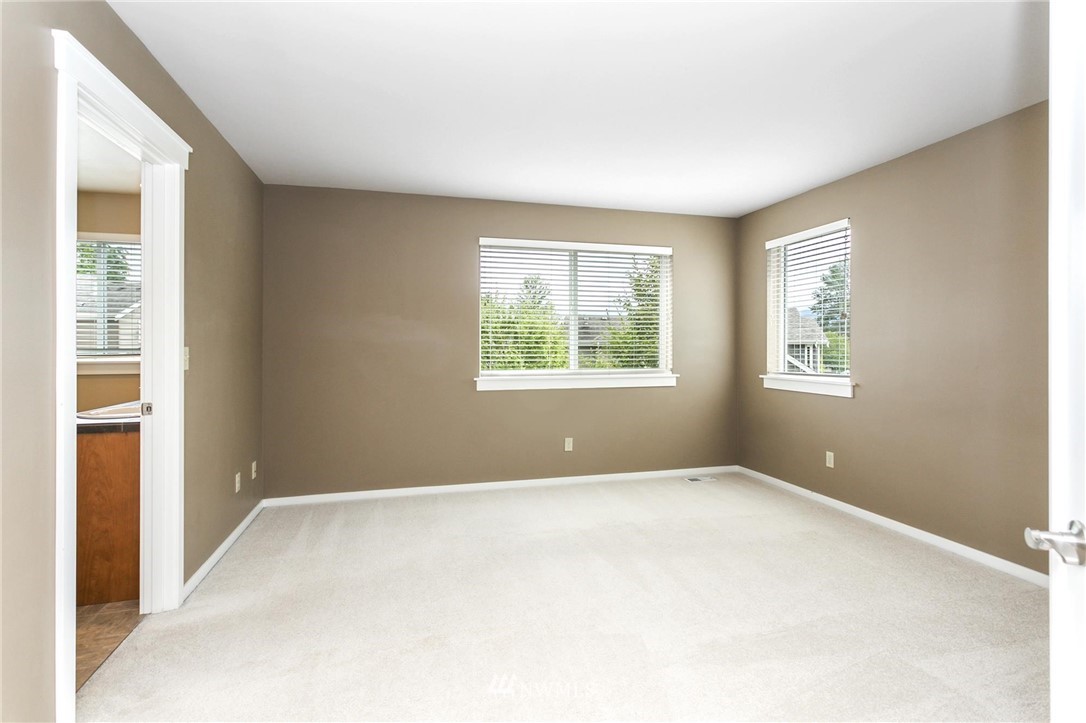 20408 3rd Drive Southeast, Unit 10 Bothell, WA 98012 - Photo 11 of 18