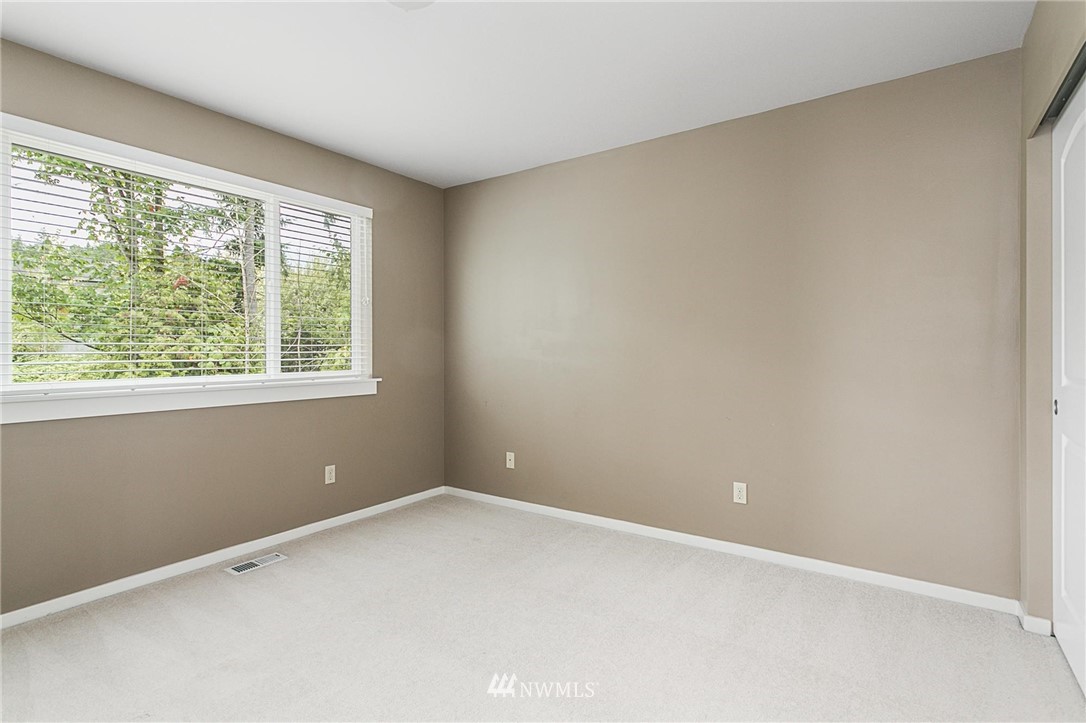 20408 3rd Drive Southeast, Unit 10 Bothell, WA 98012 - Photo 16 of 18