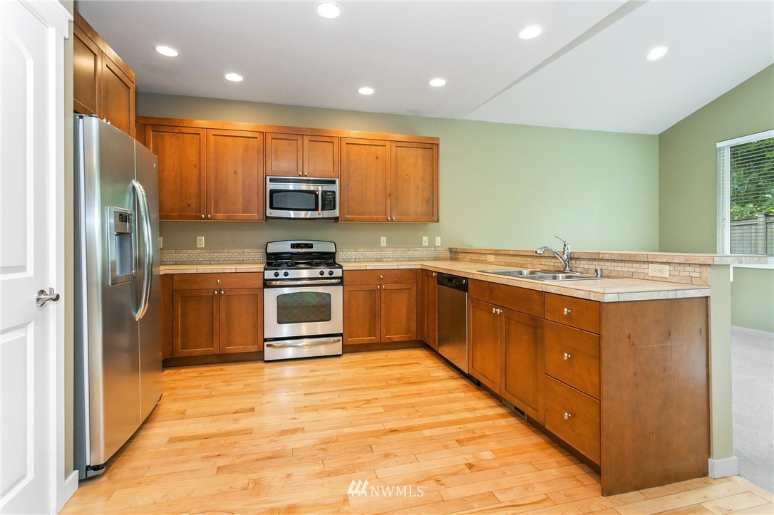 20408 3rd Drive Southeast, Unit 10 Bothell, WA 98012 - Photo 10 of 18
