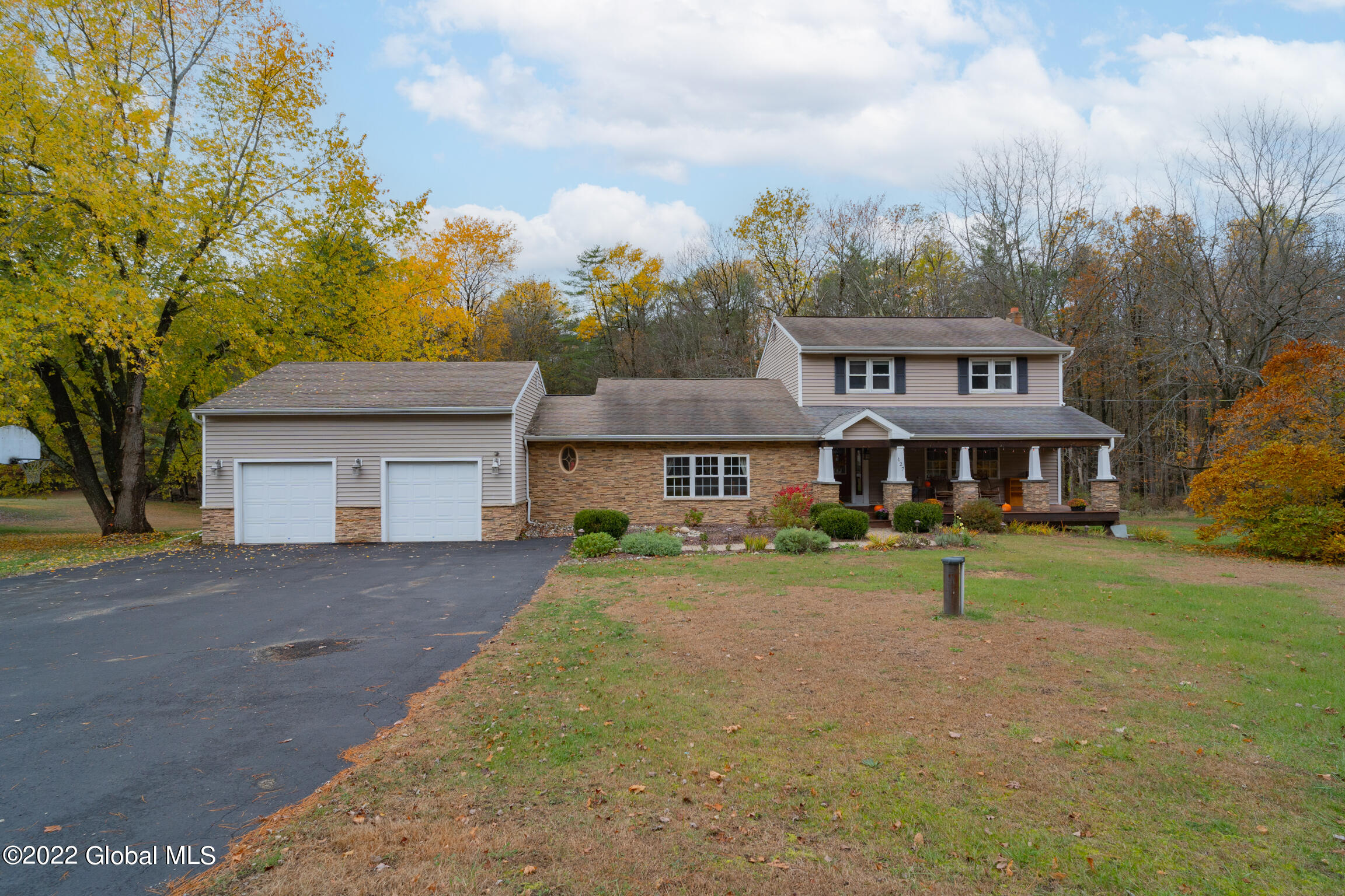 127 Ruggles Road Saratoga Springs, NY 12866 - Photo 2 of 66 127 Ruggles Rd Saratoga Springs NY mls-4