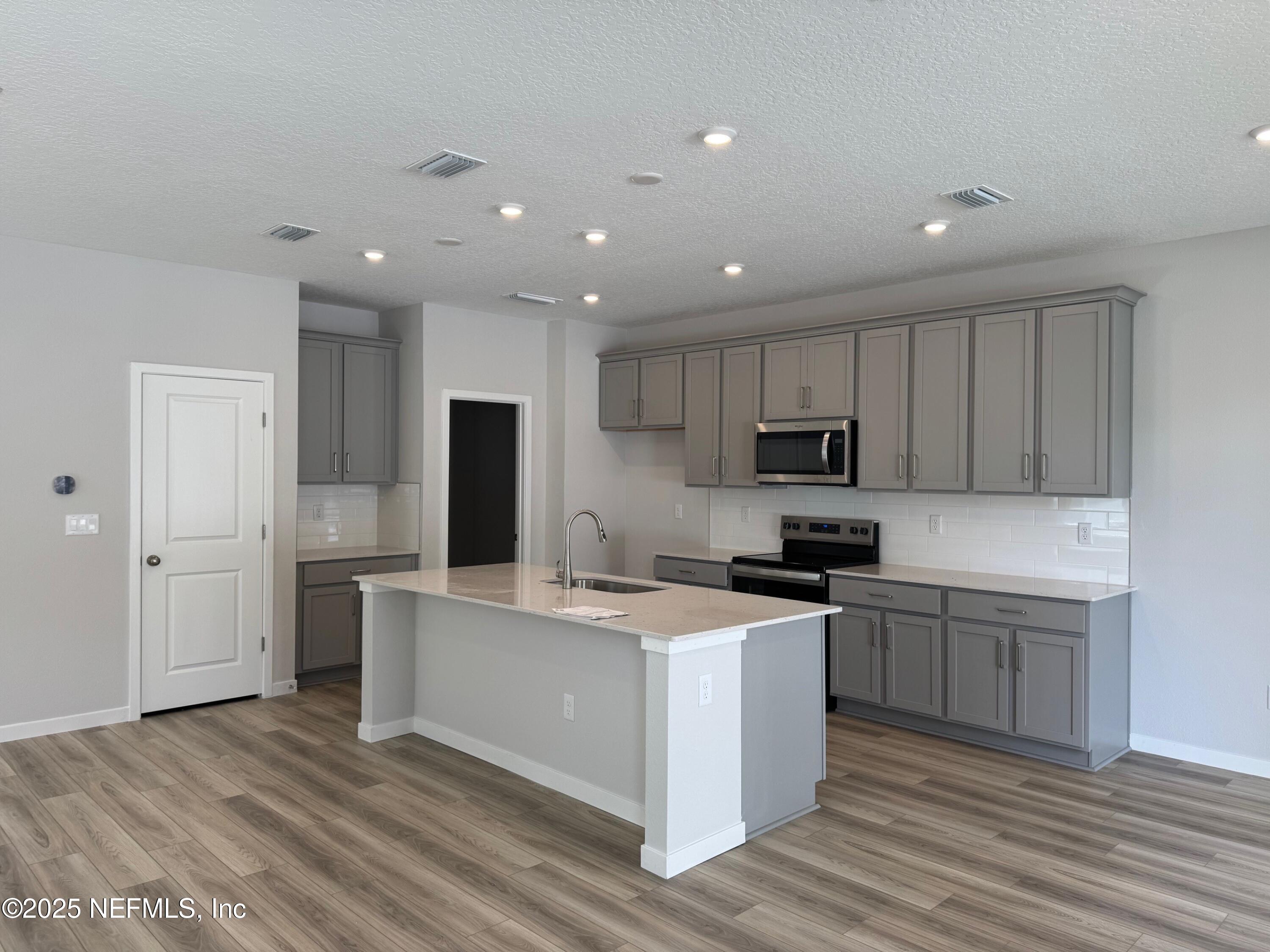 96197 Broadmoore Road Fernandina Beach, FL 32034 - Photo 5 of 18 Santa Rosa 12 Kitchen