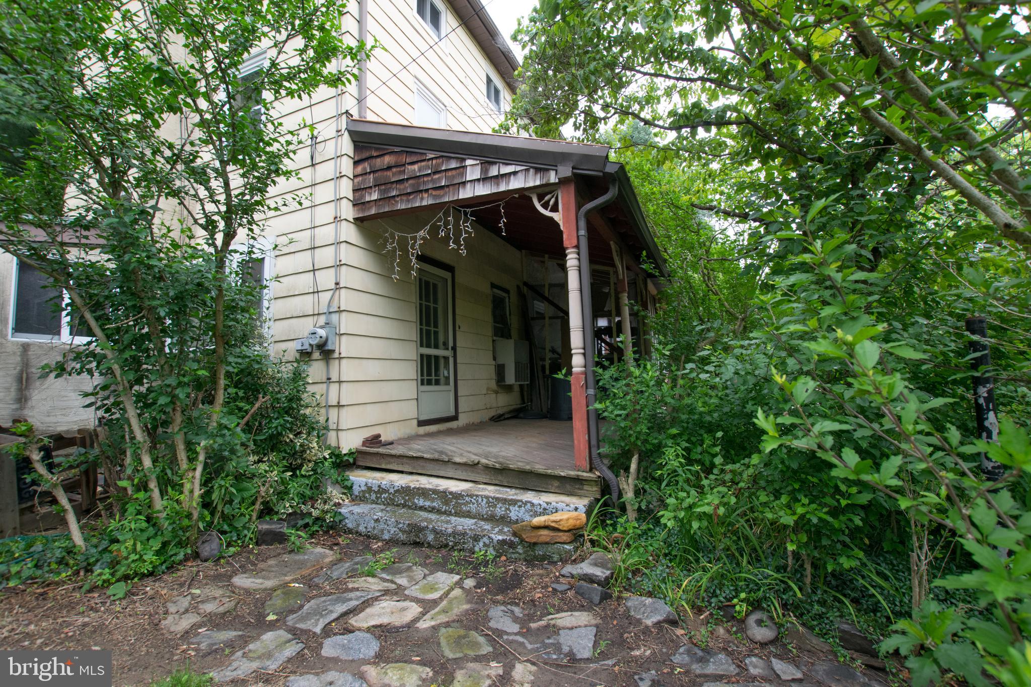361 Parkmount Road Media, PA 19063 - Photo 1 of 10 Welcome to 361 Parkmount Rd!