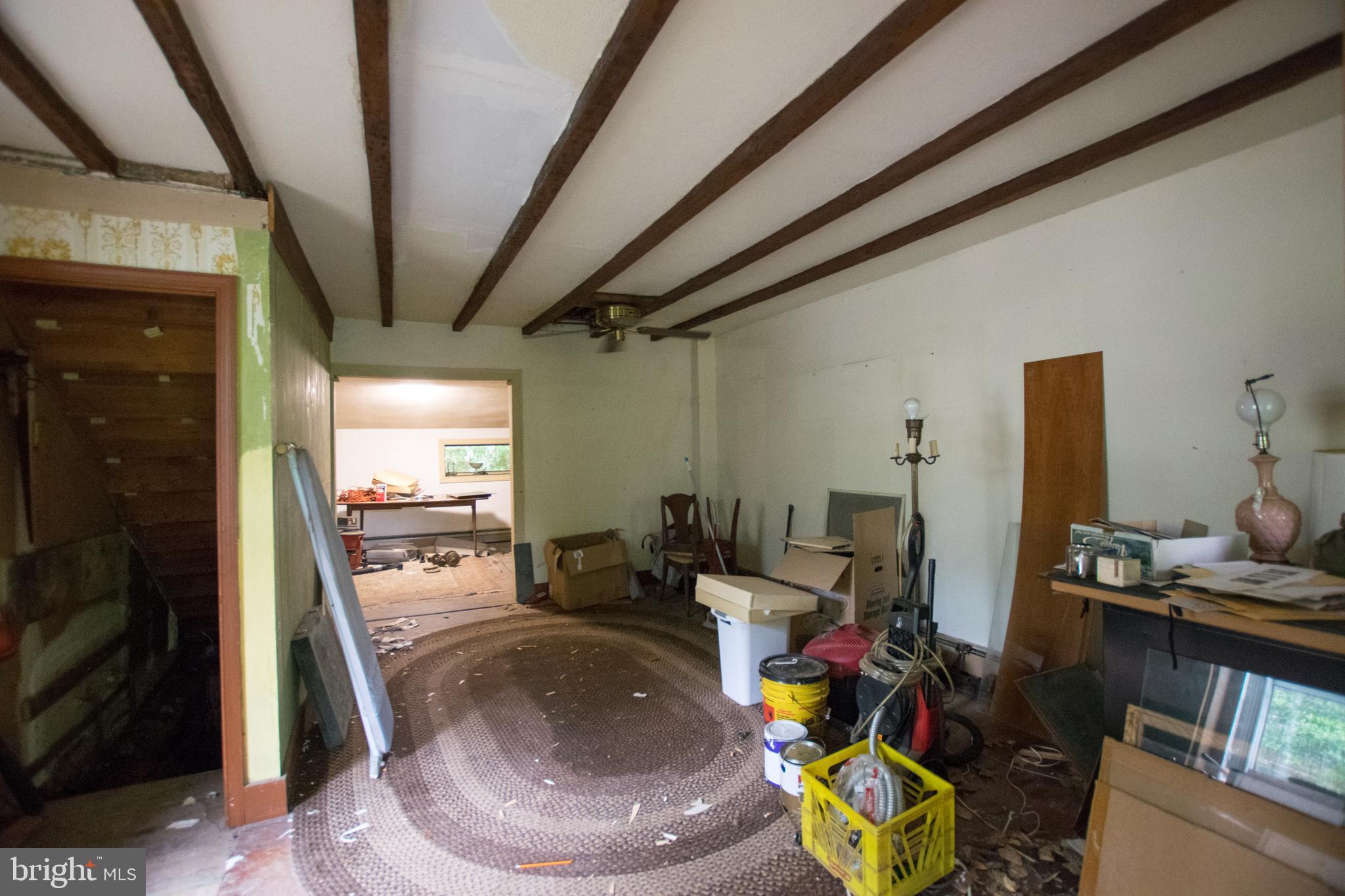 361 Parkmount Road Media, PA 19063 - Photo 2 of 10