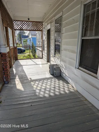 $98,000 | 406 Academy Street East, Wilson, NC 27893