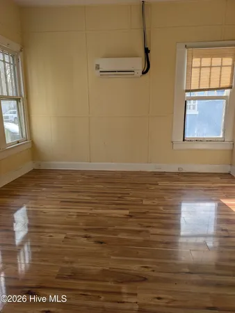 $98,000 | 406 Academy Street East, Wilson, NC 27893