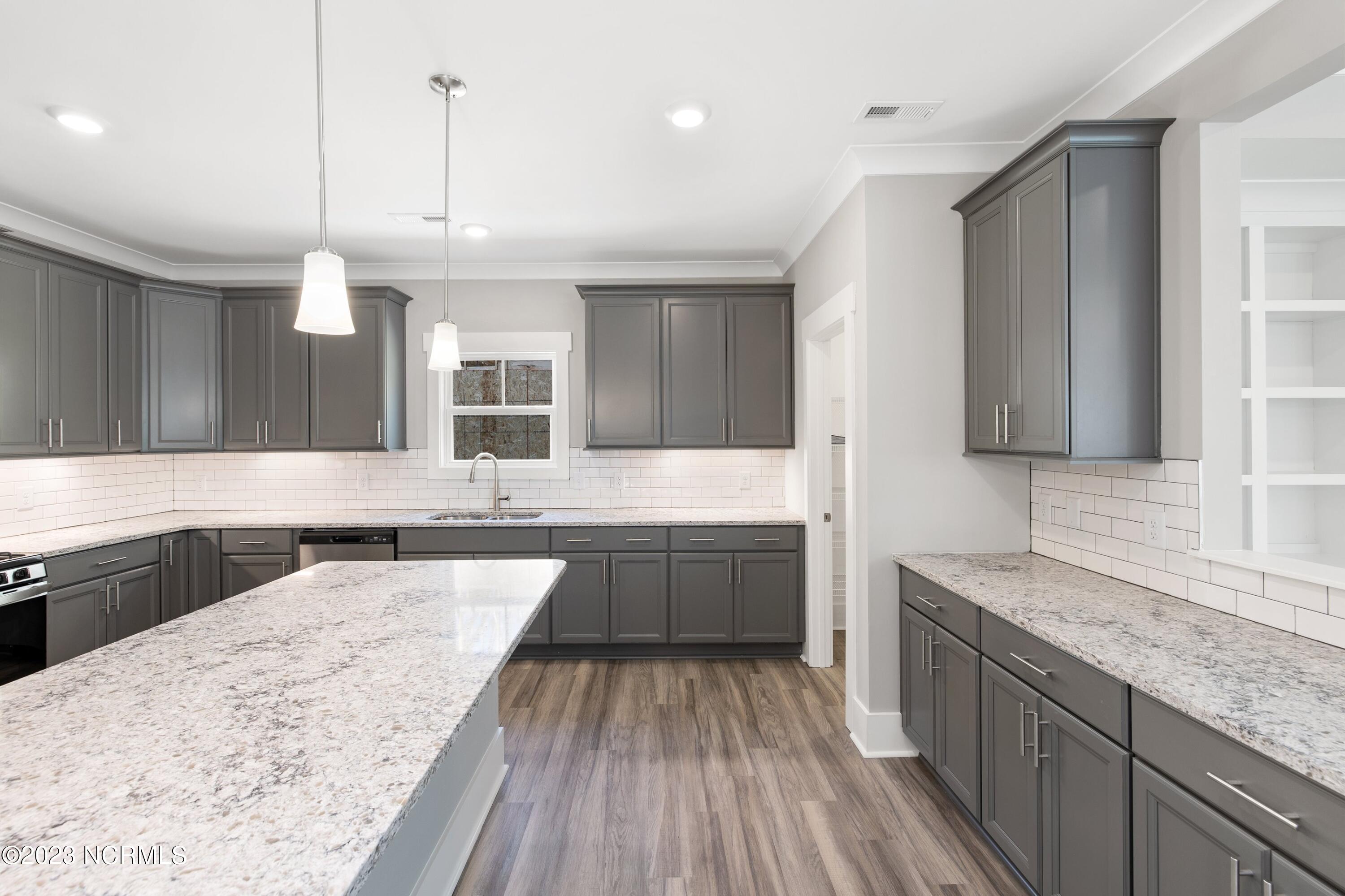 620 Chair Road, Unit BOAT SLIP D5 Castle Hayne, NC 28429 - Photo 28 of 61 Kitchen