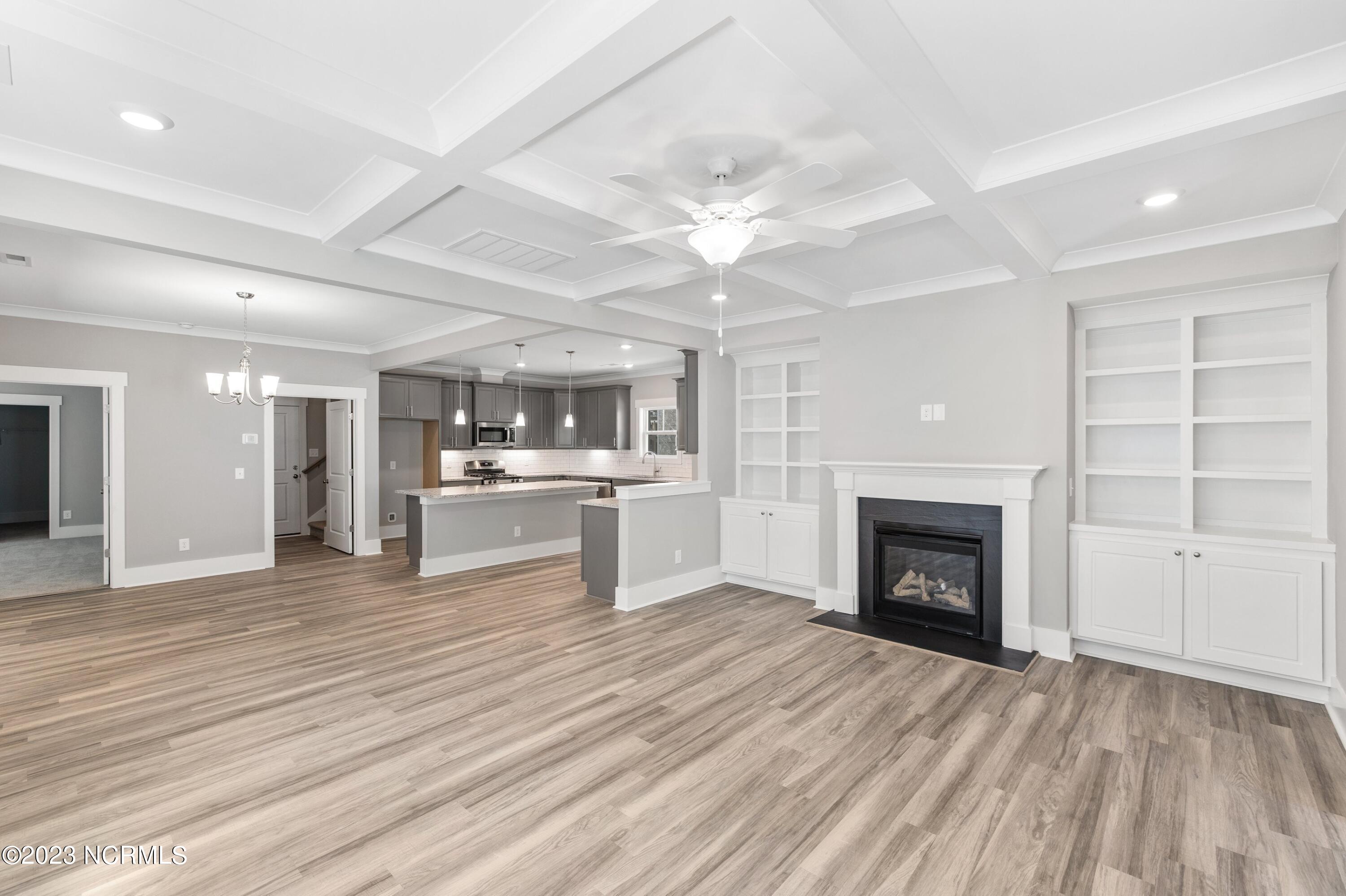 620 Chair Road, Unit BOAT SLIP D5 Castle Hayne, NC 28429 - Photo 33 of 61 Living & Dining Rooms