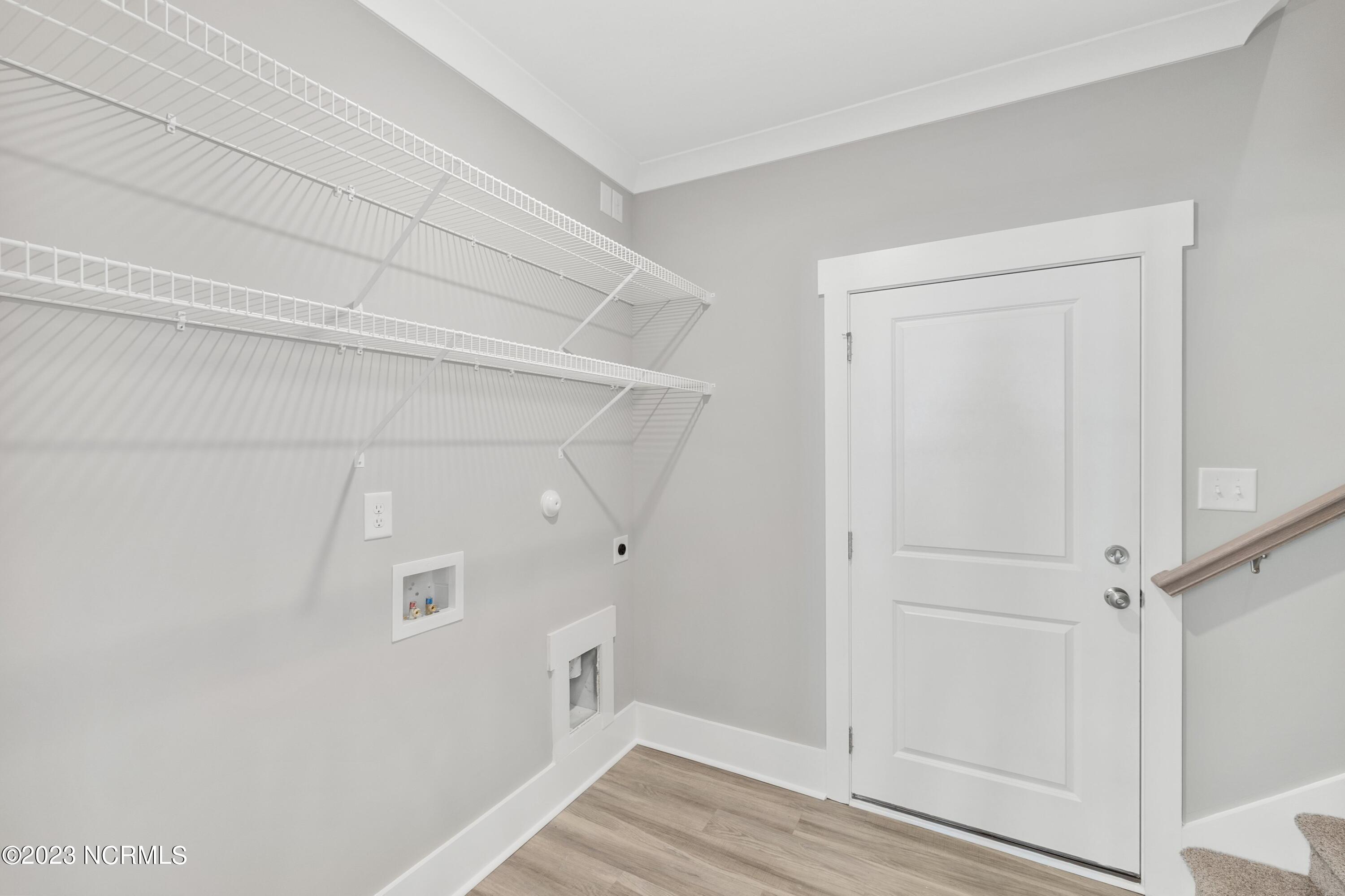 620 Chair Road, Unit BOAT SLIP D5 Castle Hayne, NC 28429 - Photo 40 of 61 Laundry Room