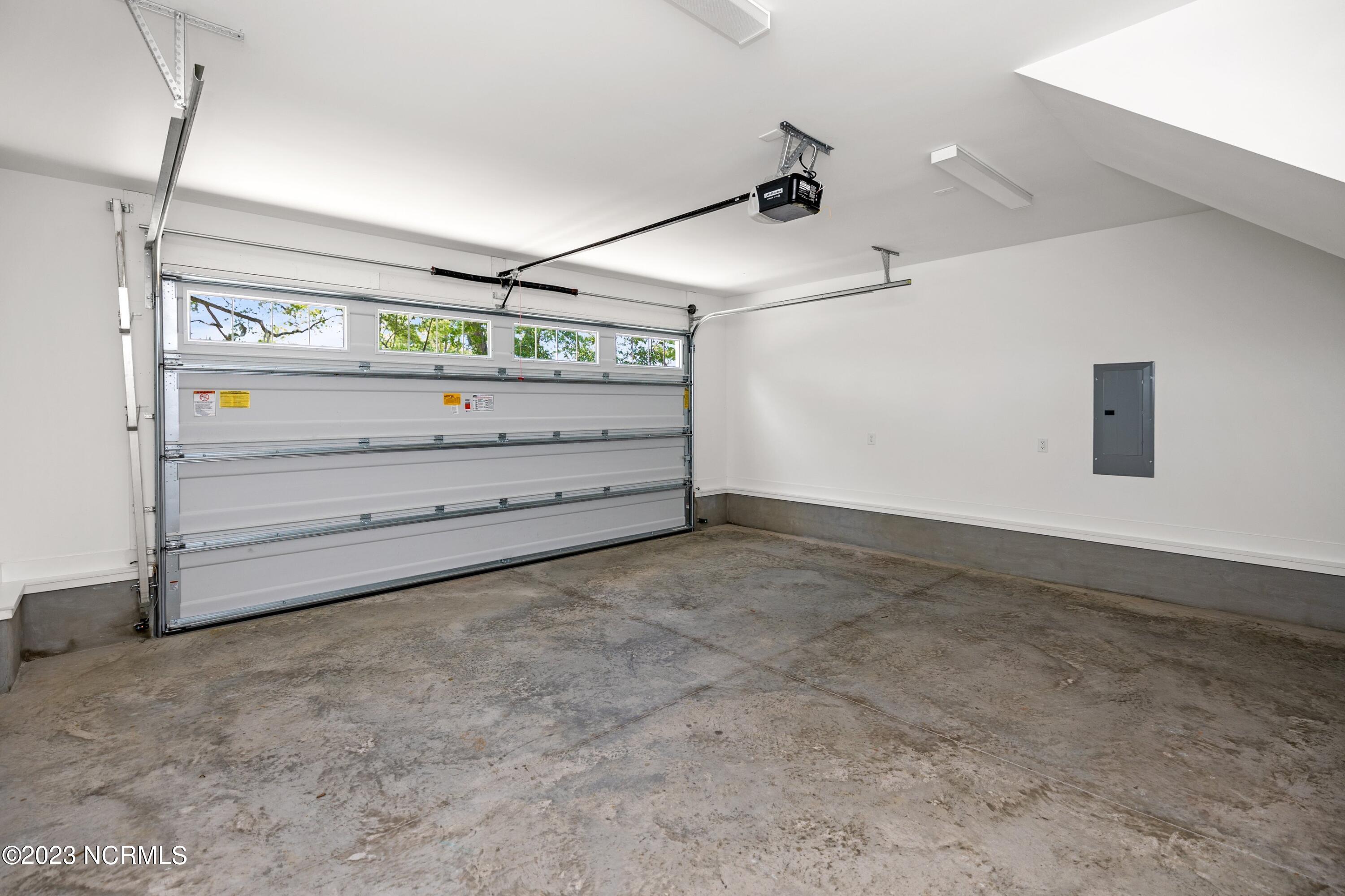 620 Chair Road, Unit BOAT SLIP D5 Castle Hayne, NC 28429 - Photo 43 of 61 Garage 21 x 20