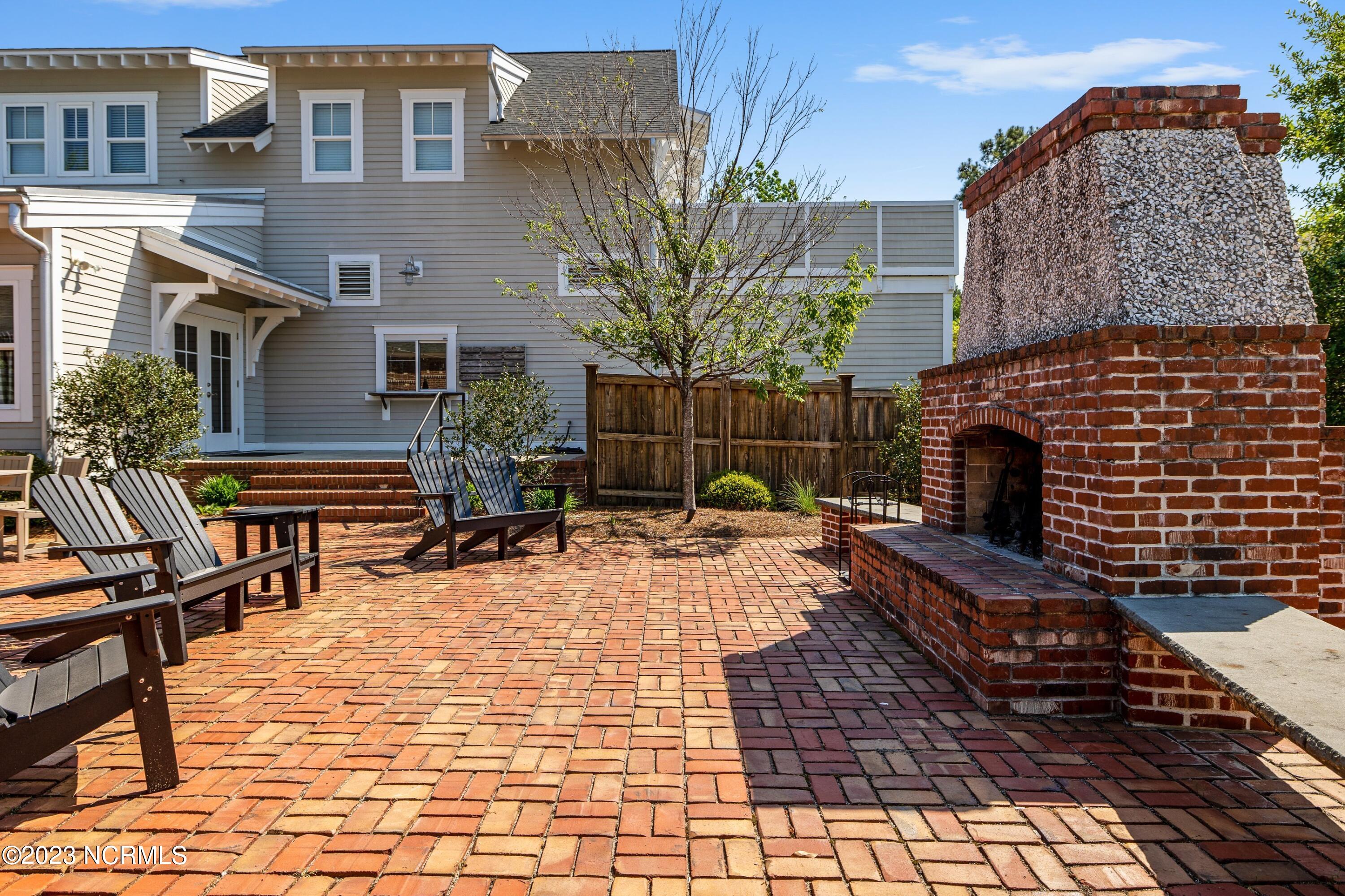 620 Chair Road, Unit BOAT SLIP D5 Castle Hayne, NC 28429 - Photo 48 of 61 Community Fireplace