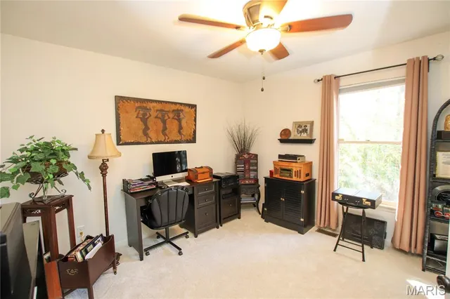 $430,000 | 960 Hilltop Drive, Sullivan, MO 63080