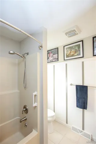 $430,000 | 960 Hilltop Drive, Sullivan, MO 63080