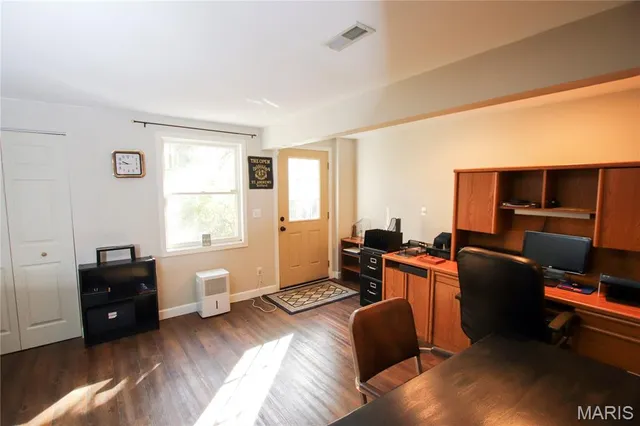 $430,000 | 960 Hilltop Drive, Sullivan, MO 63080