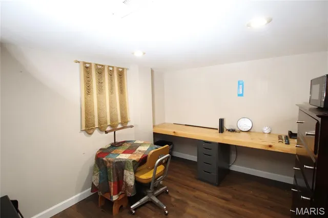 $430,000 | 960 Hilltop Drive, Sullivan, MO 63080