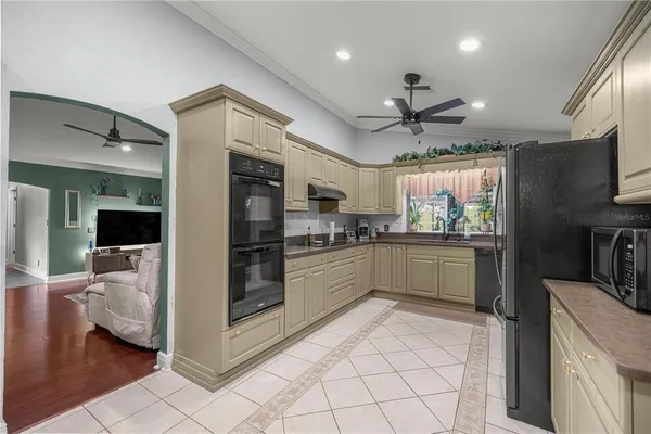 $424,999 | 4425 Southeast 2nd Place, Ocala, FL 34471