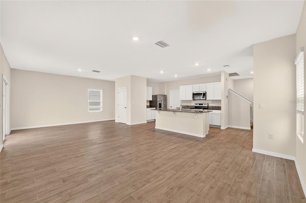 5147 Southwest 47th Lane Gainesville, FL 32608 - Photo 10 of 45 Gallery Image 10