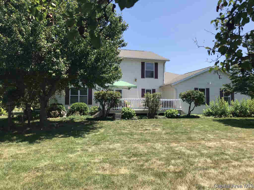 13 Trussell Road Jacksonville, IL 62650 - Photo 33 of 36