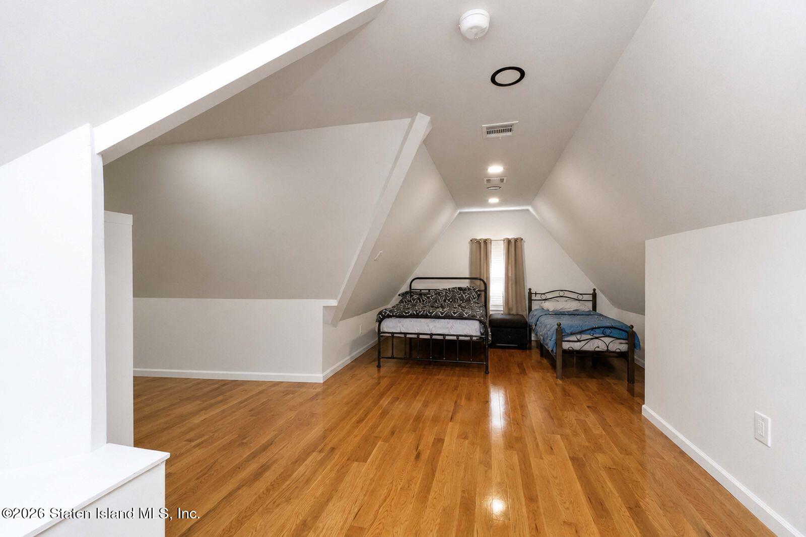 94 Harbor Road Staten Island, NY 10303 - Photo 35 of 46 sctOVeoQ