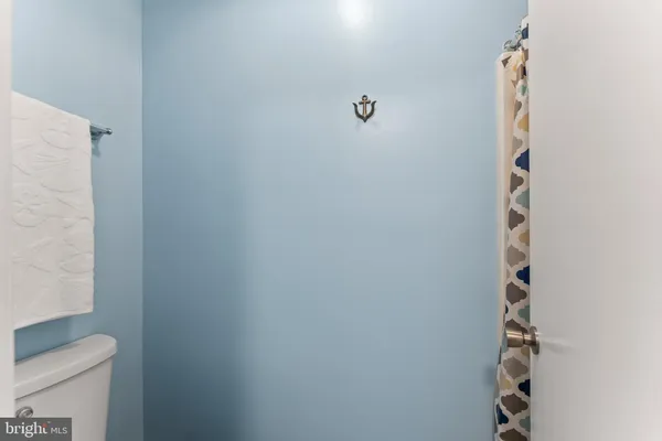 $2,300 | 715 Washington Colonial Beach, Unit 15, Colonial Beach, VA 22443